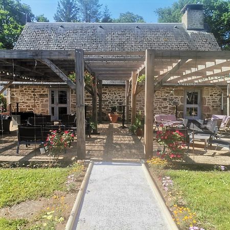 Domaine Des Etangs De Taysse Hotel Espagnac Exterior foto